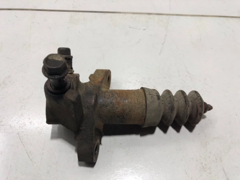 Цилиндр сцепления рабочий Chevrolet Aveo T200