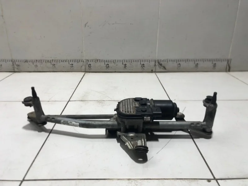 Трапеция стеклоочистителей Volkswagen Passat B6