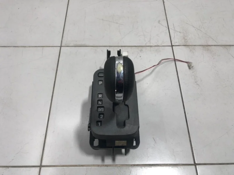 Селектор АКПП Nissan Almera Classic B10 QG16DE