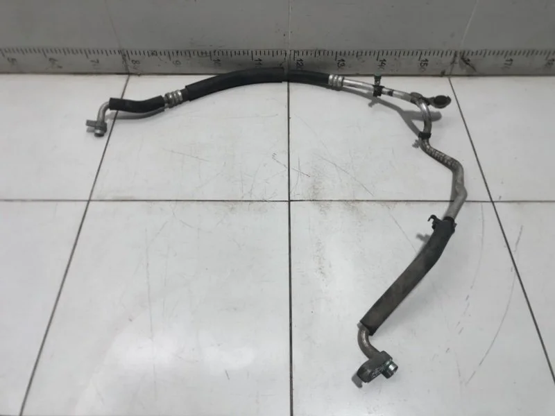 Трубка кондиционера Nissan Almera Classic B10