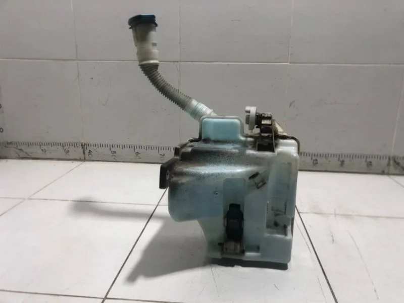 Бачок омывателя Skoda Fabia 2 5J2 ХЭТЧБЕК CGG 2013