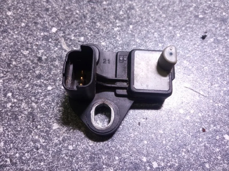 Датчик коленвала Land Rover Freelander 2