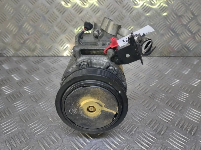 Компрессор кондиционера Volkswagen Touareg 3.0TDI