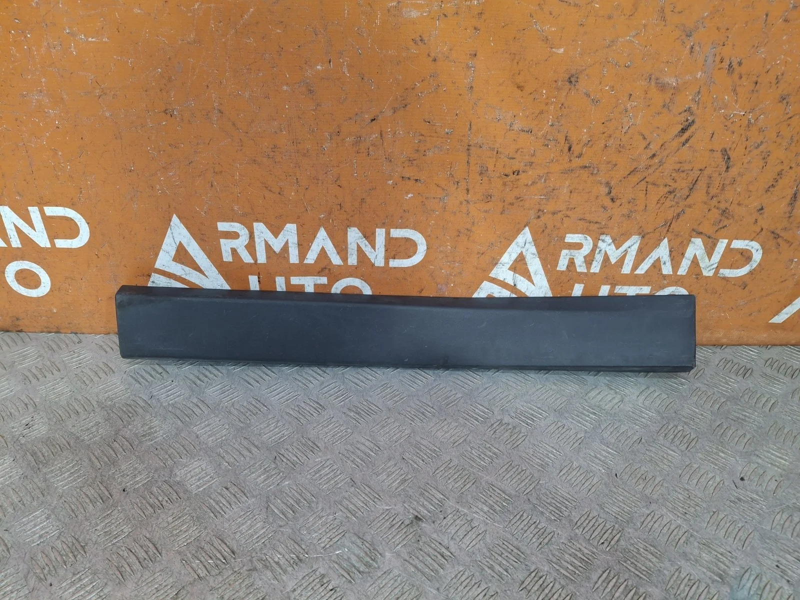 Молдинг двери BMW X1 2015-2022 F48