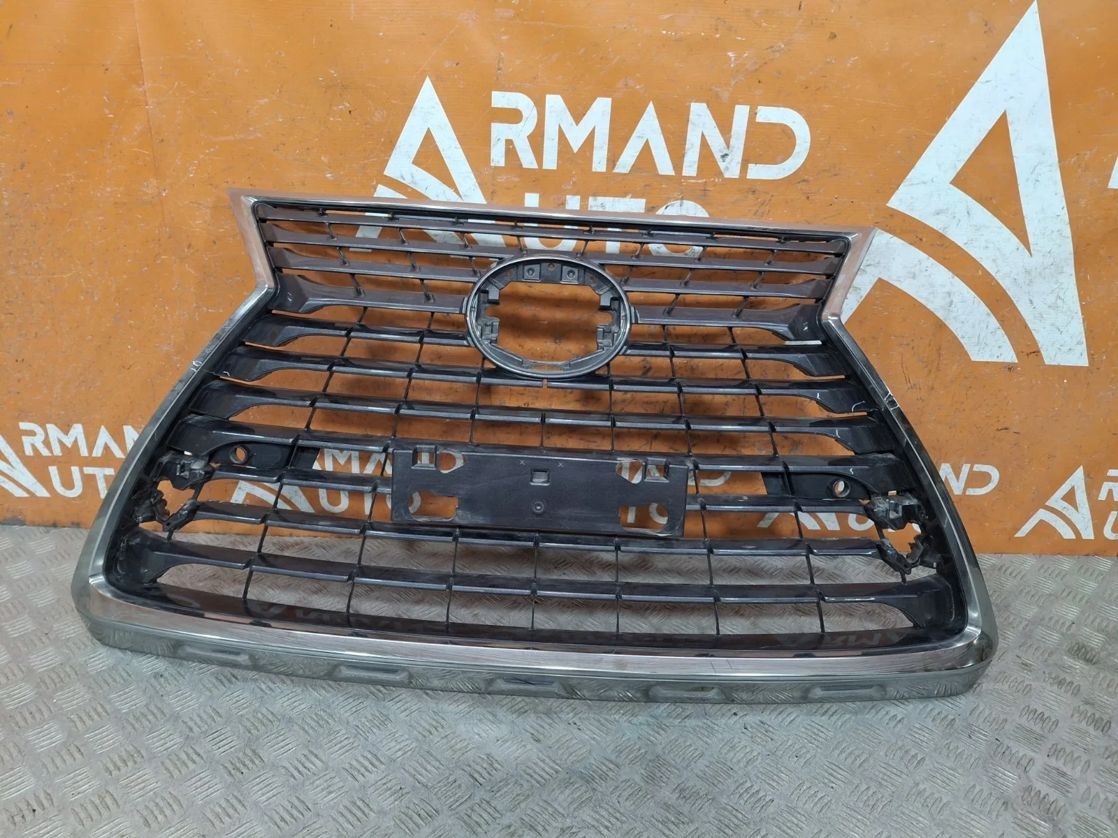 Решетка радиатора Lexus NX 2017-2021