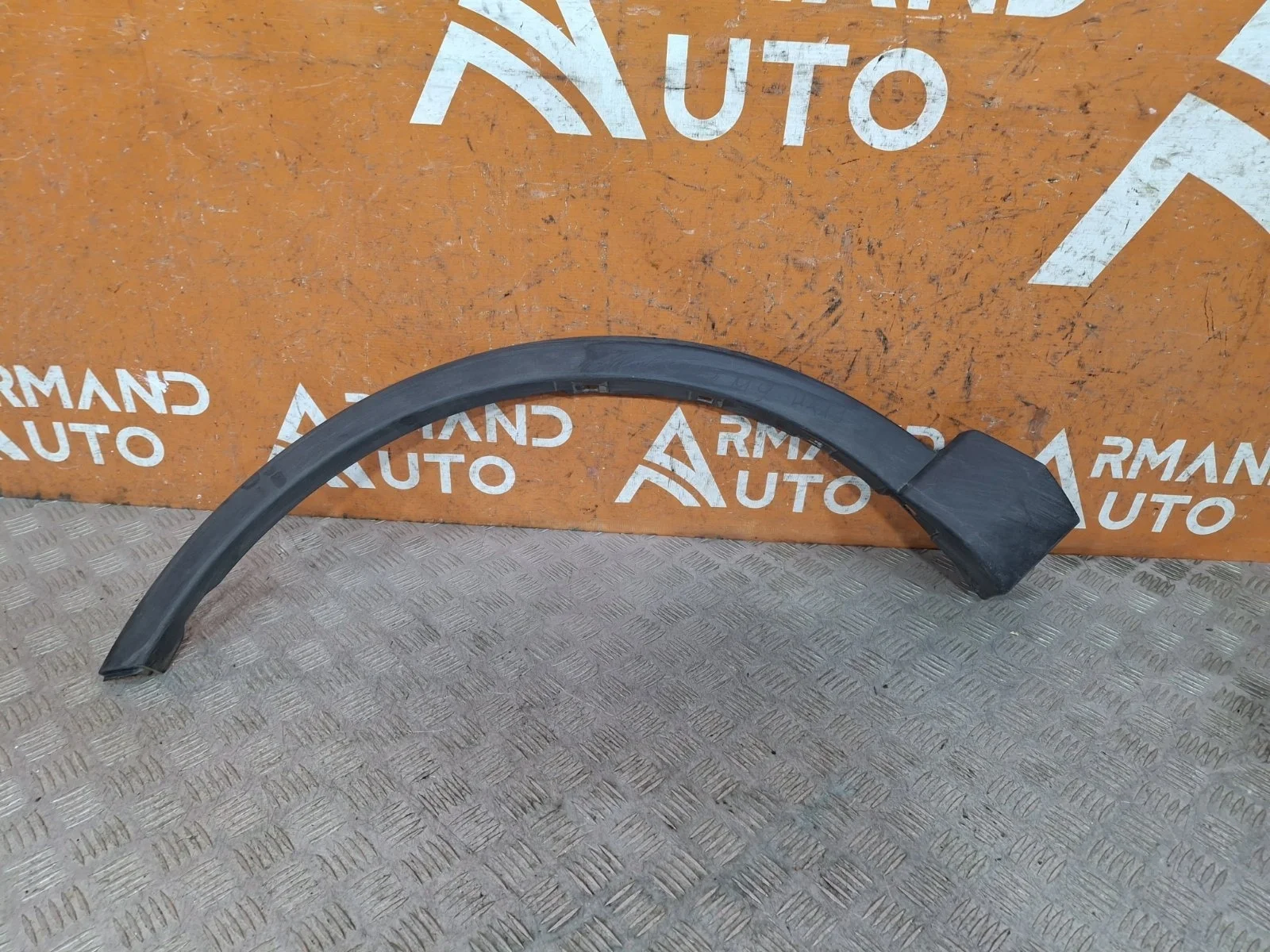 Расширитель крыла Toyota RAV4 2015-2019 CA40