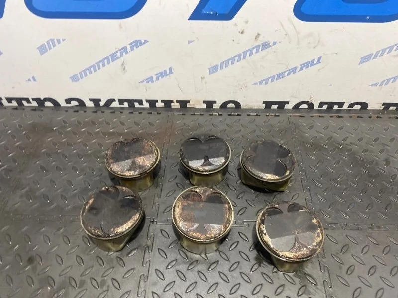 Поршень Bmw 11257558528 N52B30