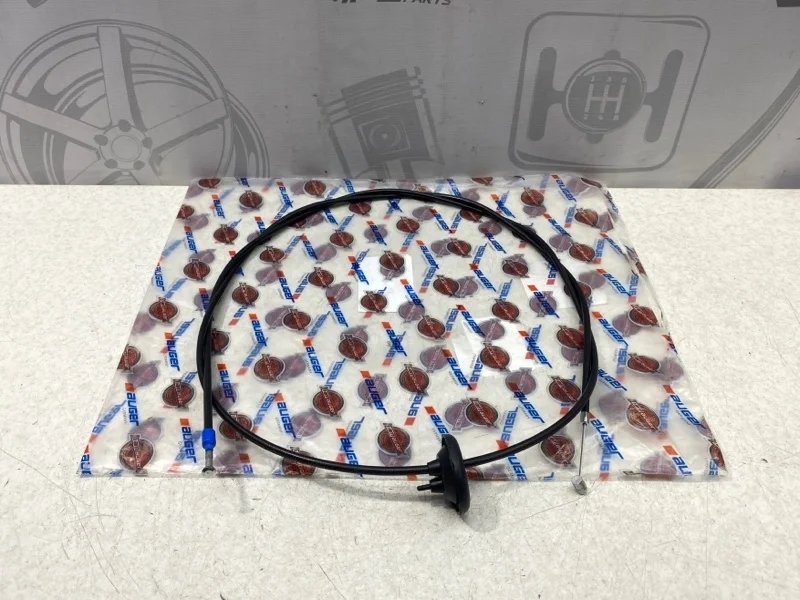 Трос капота Mercedes-benz Vito W639