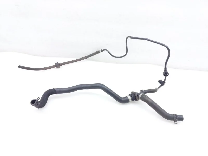 Патрубок системы охлаждения Mercedes-Benz GLC-Class 2015 W253