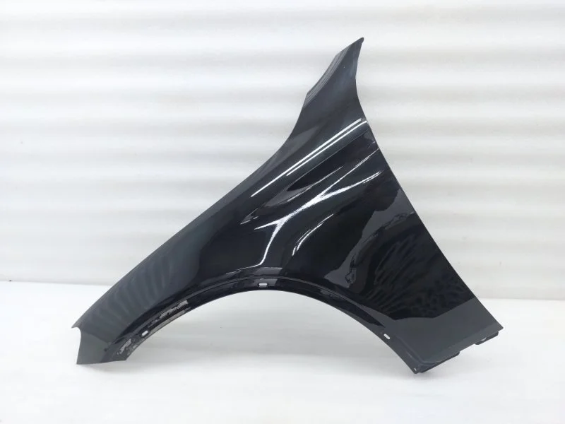 Крыло Mercedes-Benz GLC-Class 2015 W253