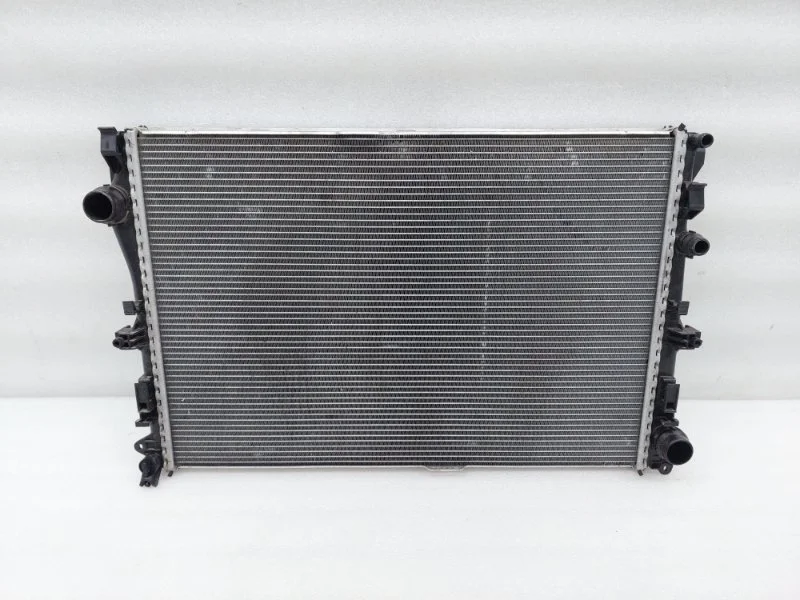 Радиатор основной Mercedes-Benz GLC-Class 2015 W253