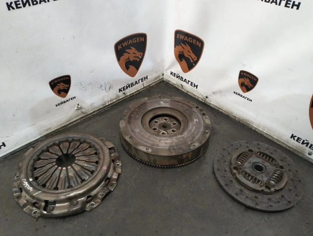 Маховик мкпп Mitsubishi L200 4