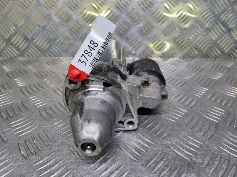 Стартер Mercedes-Benz