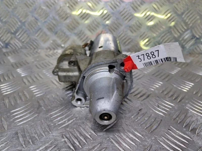 Стартер Mercedes-Benz