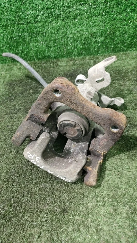 Суппорт Skoda Octavia 2014 5Q0615424A A7 CJZA, задний правый