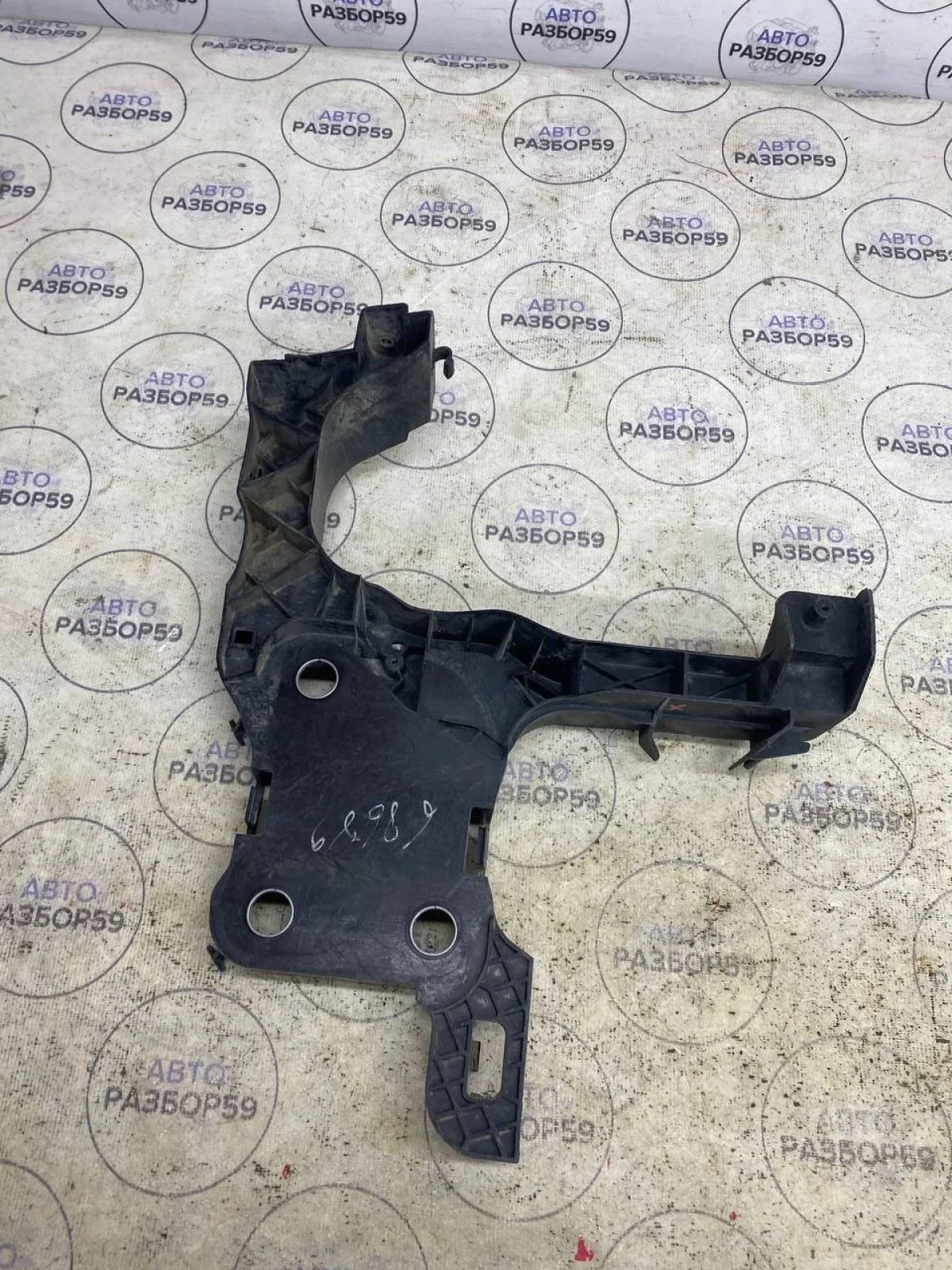 Кронштейн фары Renault Megane II рестайлинг (2006—2009)