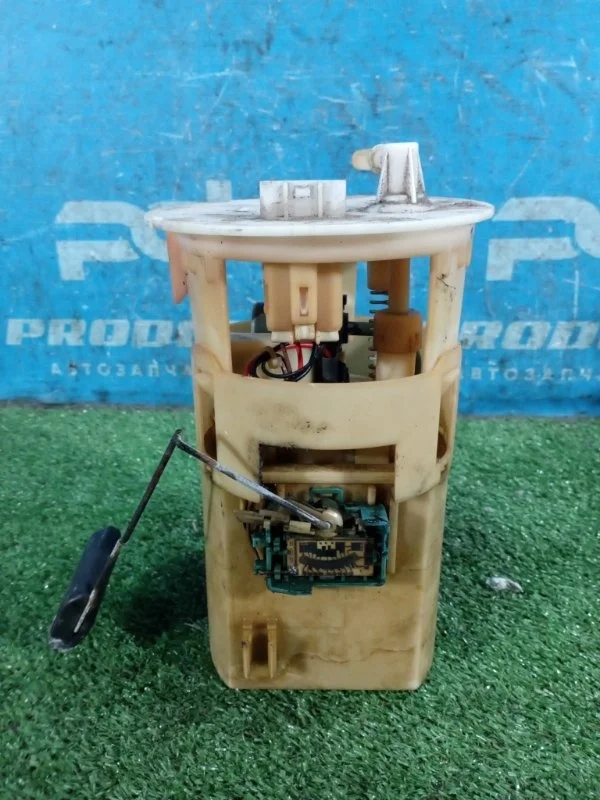 Насос топливный электрический Nissan Almera