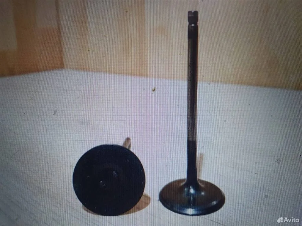 Клапан впускной Toyota Camry XV50 (2011—2014)