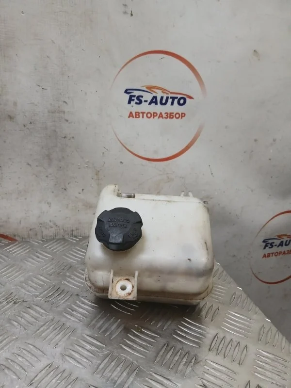 Расширительный бачок Kia Sportage 3 2012 254302S000 SUV 2.0 D4HA