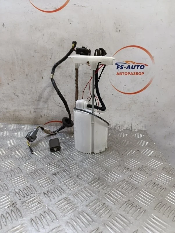 Топливный насос Suzuki Sx4 2014 1510061M00 УНИВЕРСАЛ 1.6 M16A