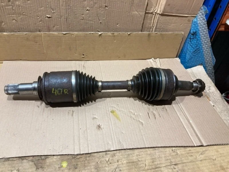 Полуось передняя Toyota Land Cruiser 2010 4343060071 URJ200 1VD-FTV 4.5