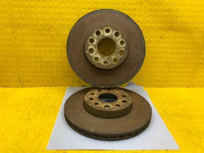 Тормозной диск Skoda Octavia 2018 5Q0615301H 5E3 CWV 594183, передний