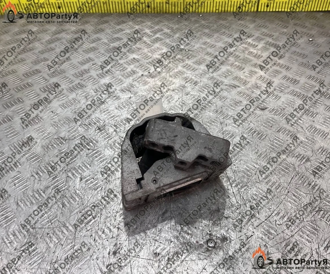 ОПОРА ДВС Volkswagen Golf4 MK4 AQY 2 л.