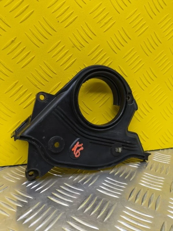 Защита (кожух) ремня ГРМ Mitsubishi Pajero Iii (1999-2006) 2005 MD366568 3.5 I 6G74