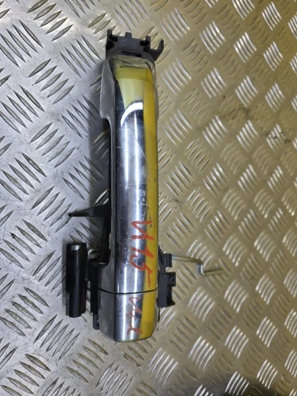 Ручка двери наружная передняя левая Toyota Tundra Ii (2006-2022) 2015 692100C020 ПИКАП 5.7 I 3URFBE