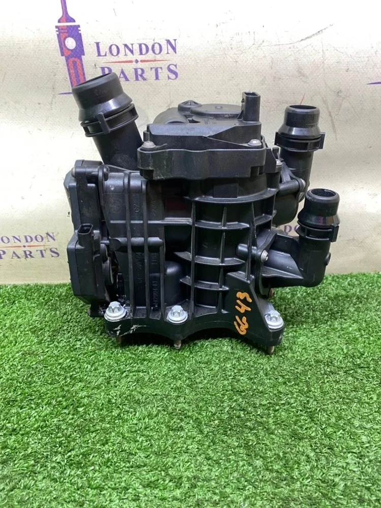 Термостат BMW 330i G20