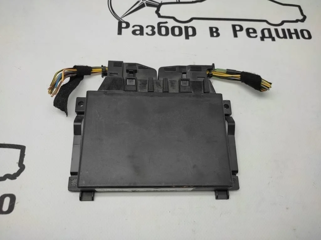 Блок парктроников Mercedes-Benz