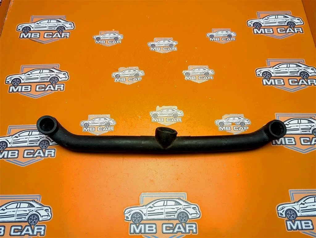 Трубка вентиляции картерных газов Mercedes-Benz