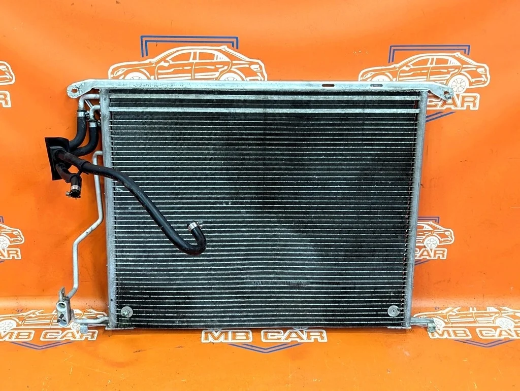 Радиатор кондиционера Mercedes-Benz