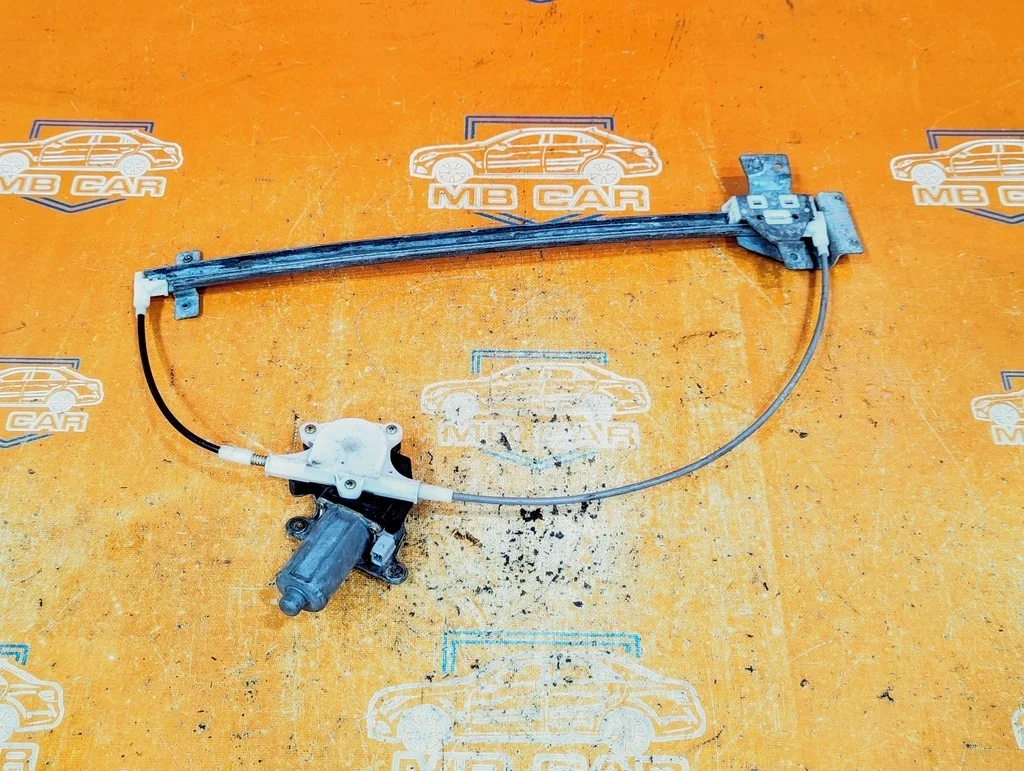 Стеклоподъемник передний левый Mercedes-Benz