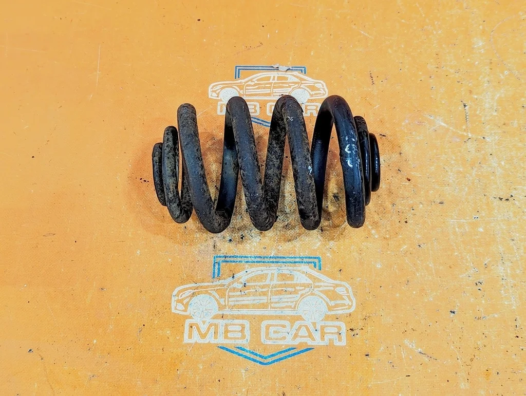 Пружина задняя Mercedes-Benz