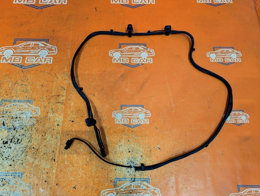 Форсунка омывателя лобового стекла Mercedes-Benz