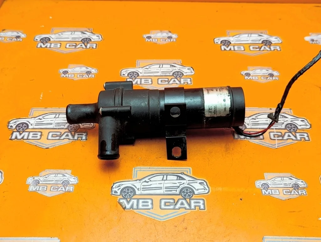 Насос циркуляционный Mercedes-Benz