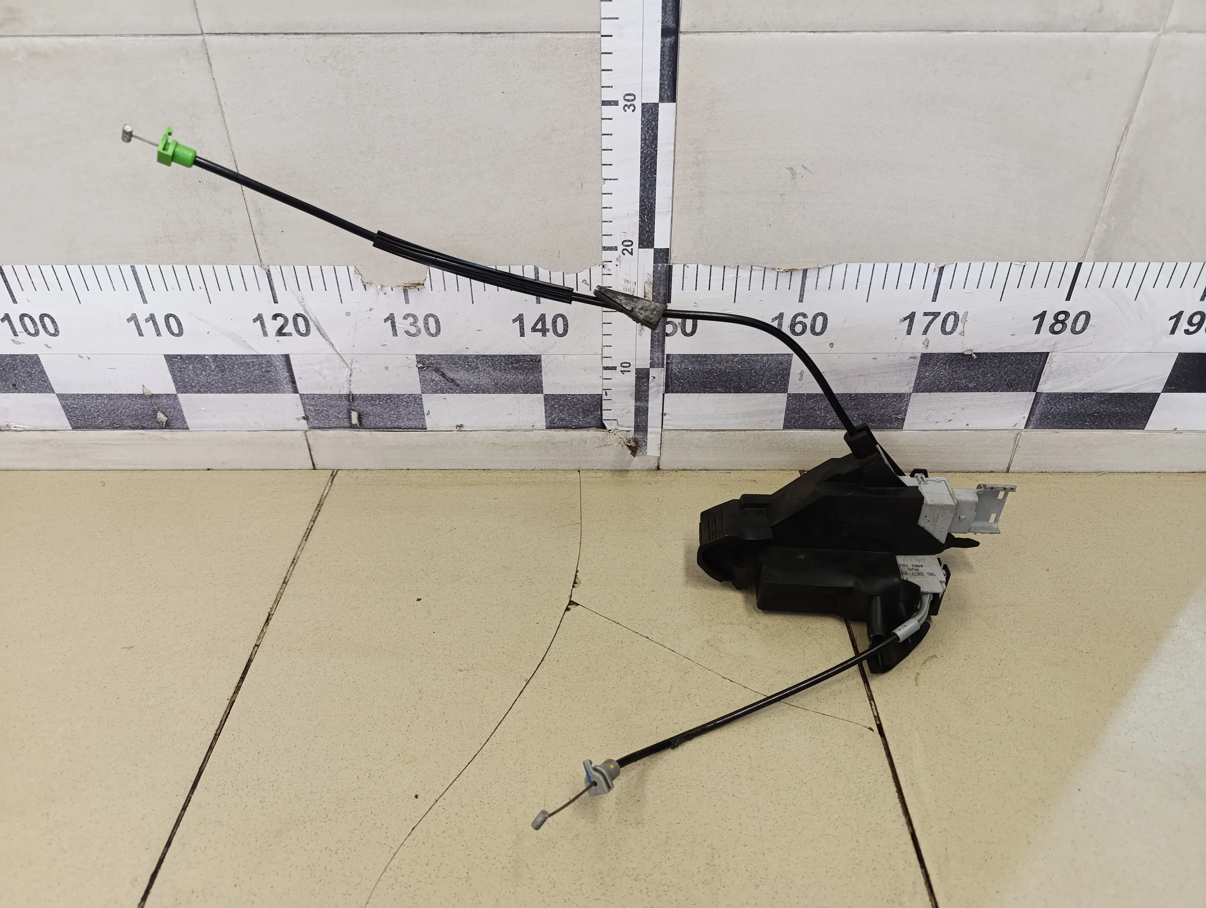 Замок двери передней правой C4 2005-2011