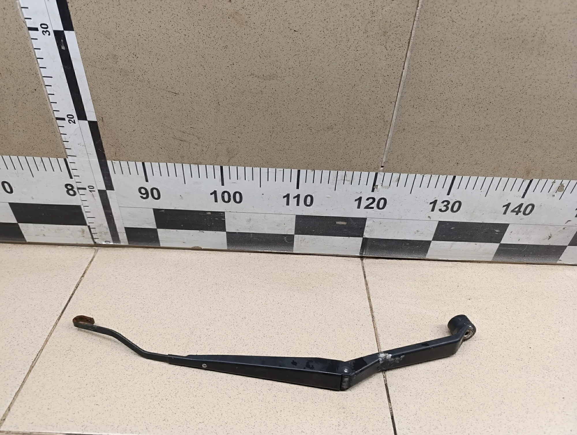 Поводок стеклоочистителя передний левый Grand Vitara 2006-2015