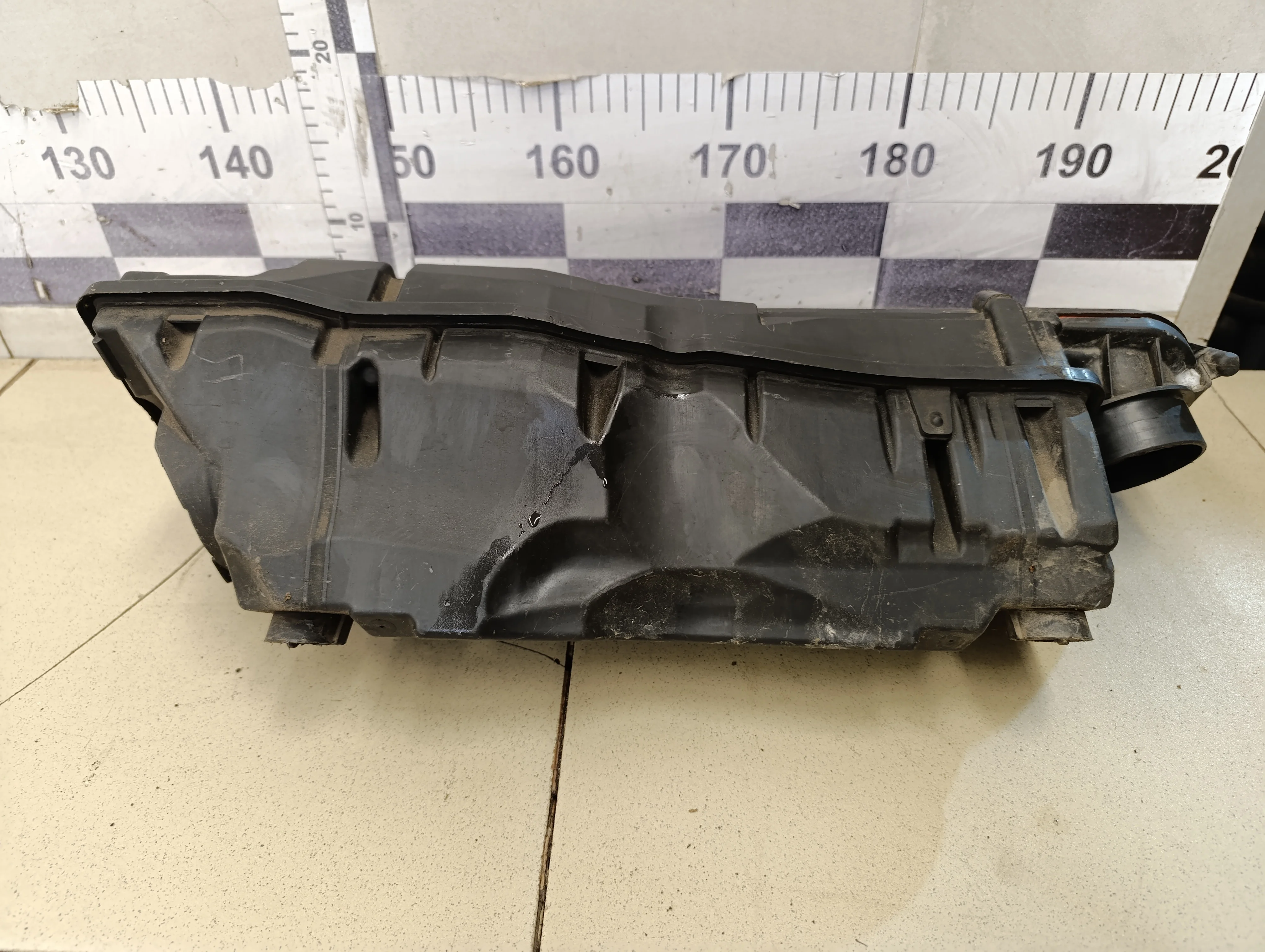 Корпус воздушного фильтра C4 2005-2011