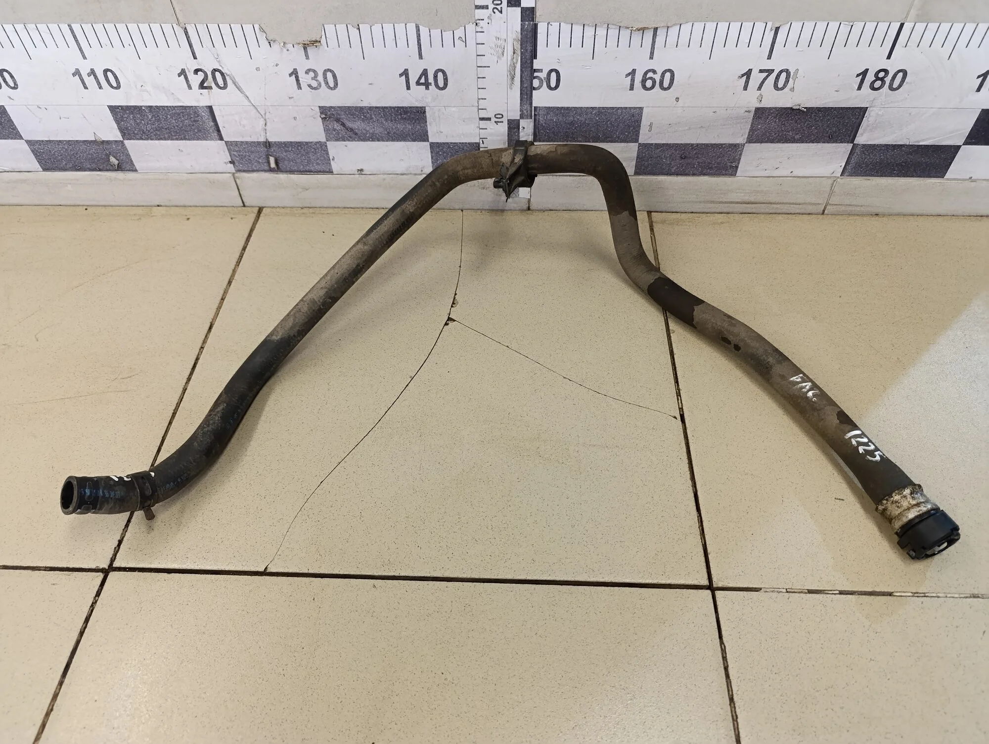 Шланг системы охлаждения C4 2005-2011