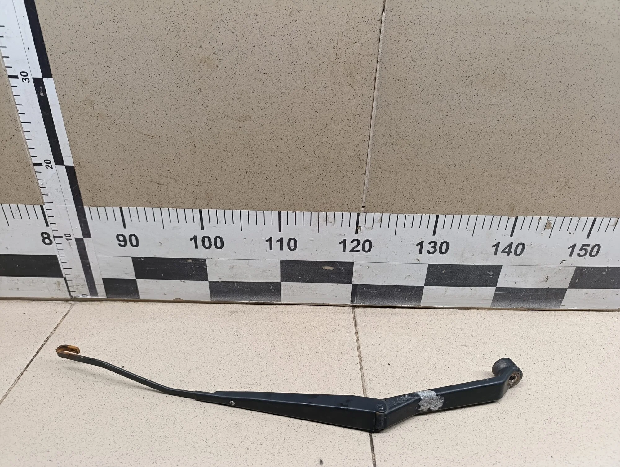 Поводок стеклоочистителя передний правый Grand Vitara 2006-2015