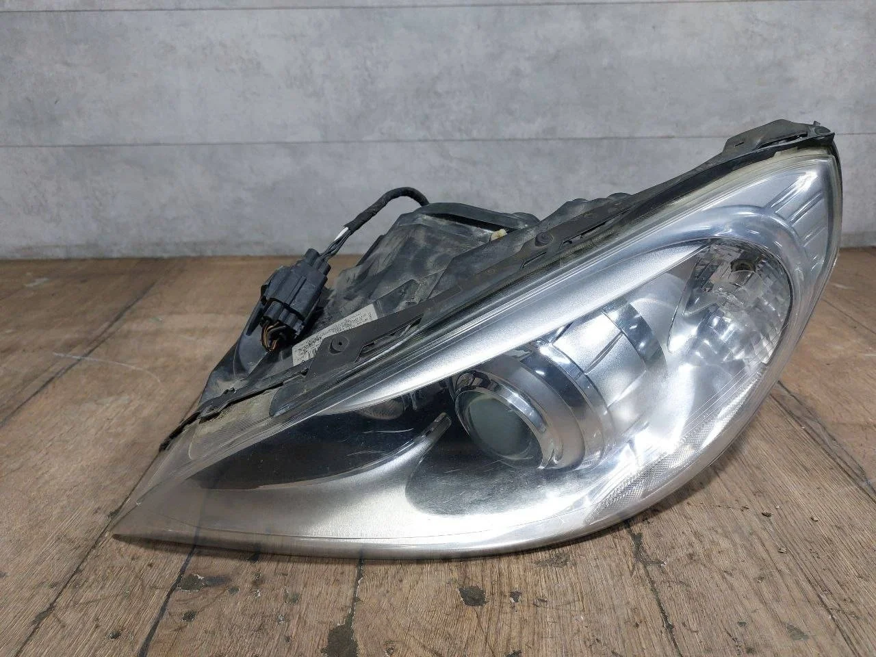 фара левая Volvo S60 2