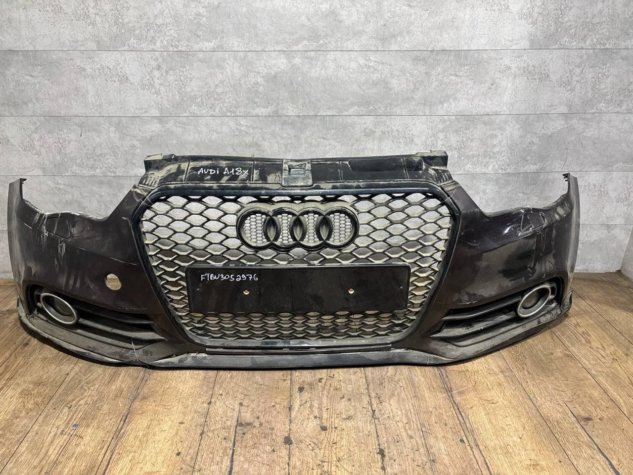 бампер передний Audi A1 8X