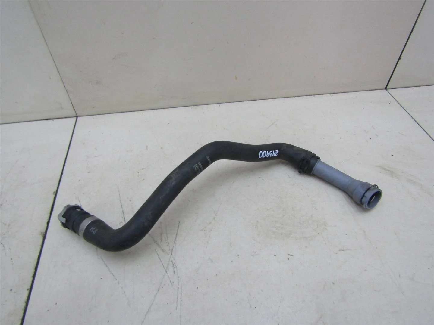 Патрубок отопителя Ford Kuga 2012-2019  [1896622]  в Вологде
