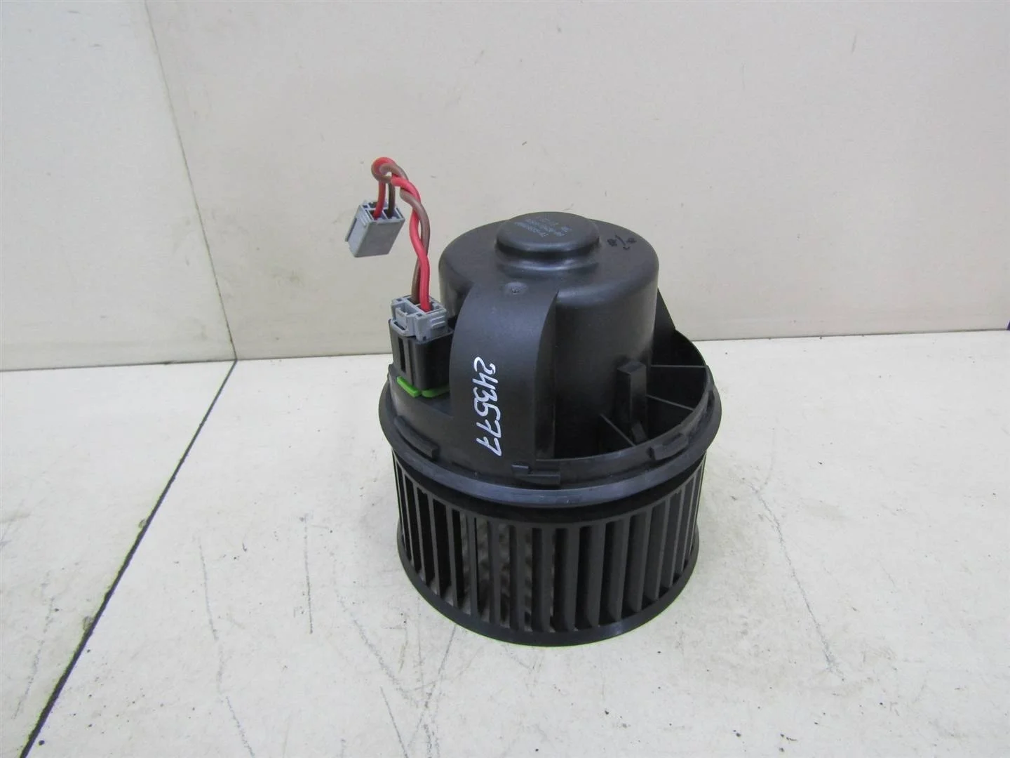 Моторчик печки Ford Kuga 2012-2019  [1696006]  2.0 TXMA в Вологде