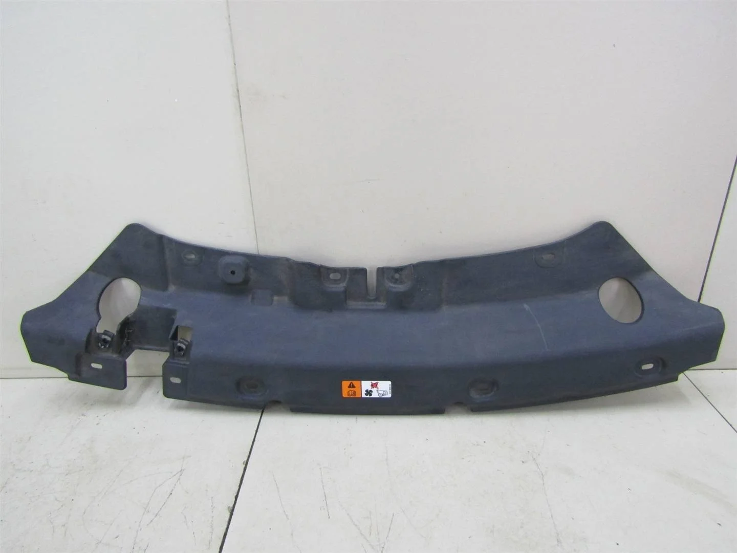 Кожух замка капота Ford Kuga 2012-2019  [1788567]  в Вологде