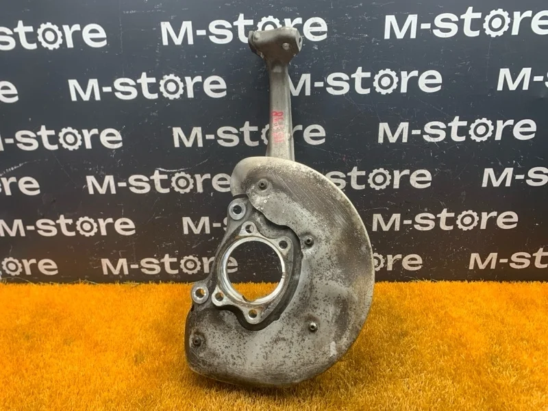 Кулак поворотный Audi Q5 2014 4G0407254B 8R CNC, передний правый