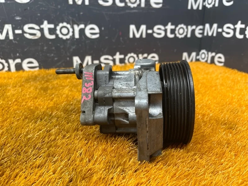 Гидроусилитель Land Rover Range Rover 2002 QVB000110 L322 M62B44