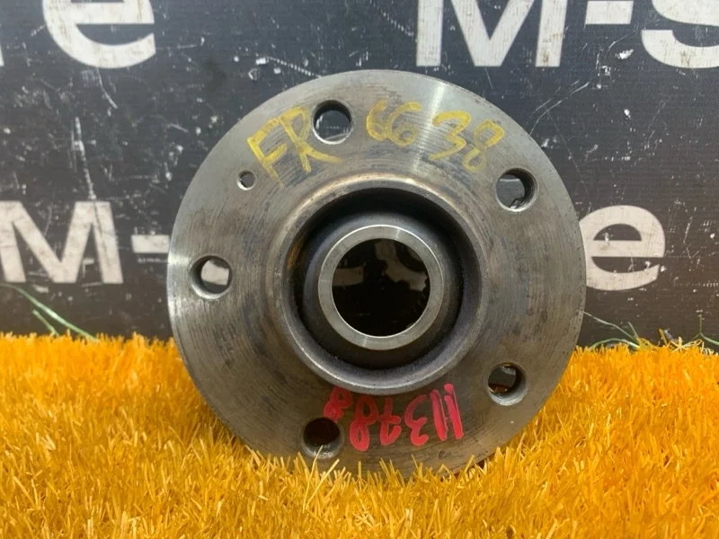 Ступица Audi Q5 2014 8K0407615B 8R CNC, передняя правая